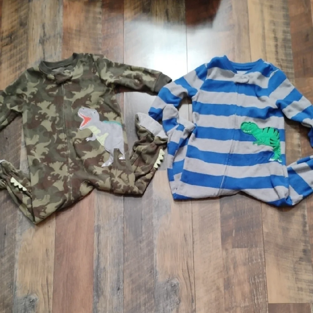 18 Month Boys Carter's  Footie Pajamas